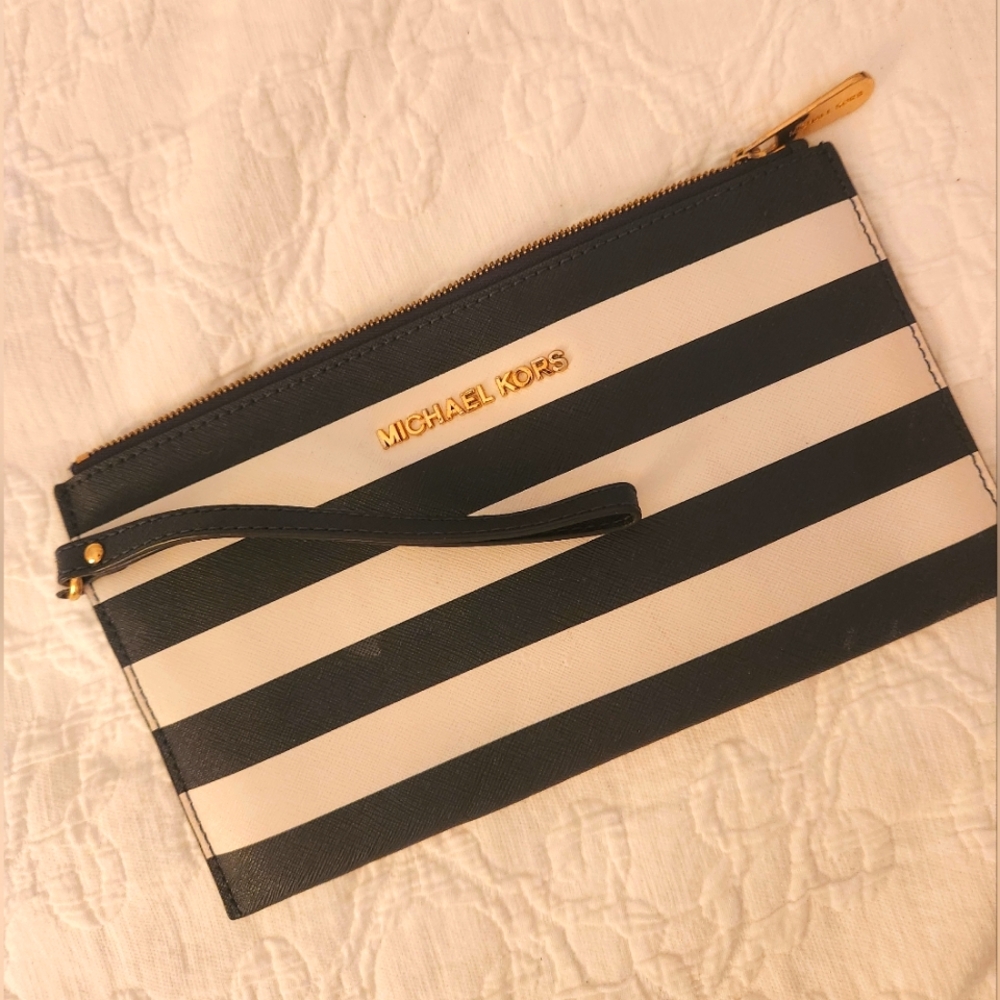 Michael Kors navy white striped wristlet